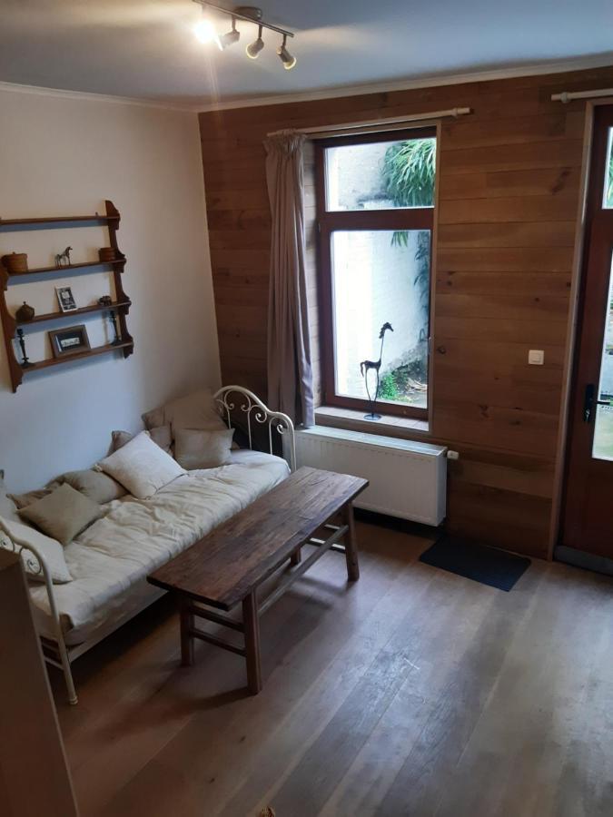 Maison Cosy Au Centre De Nivelles - Videosurveillance Exterieure Kültér fotó